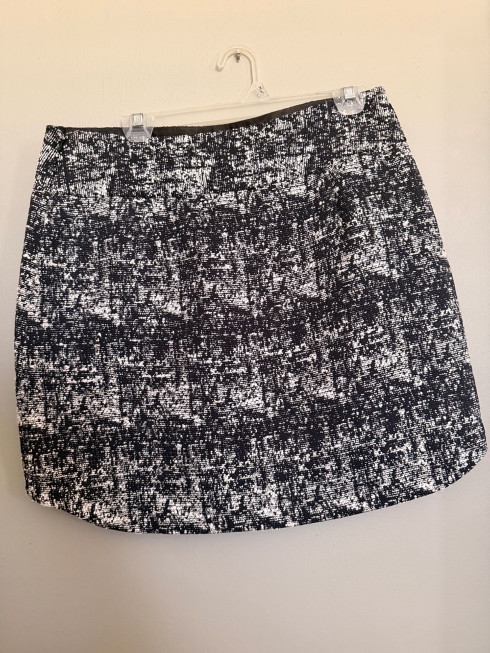 Banana Republic Black and White Patterned Mini Skirt